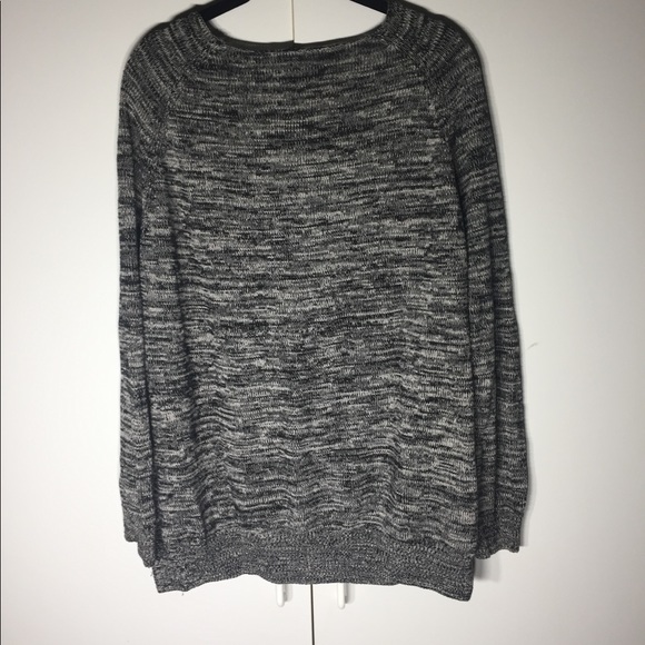 H&M Graphic Print Sweater - Picture 4 of 4